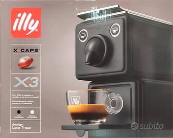 macchina caffè espresso Illy