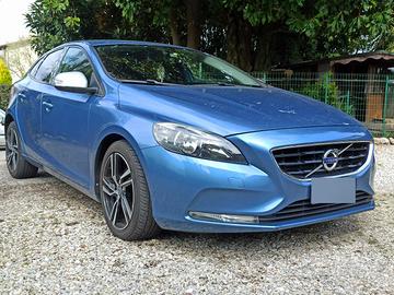 volvo V40 1.6 114CV 