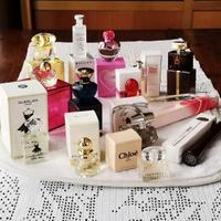 Lotto 14 miniature profumi da collezione originali