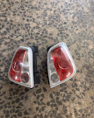 Fari posteriori fiat 500