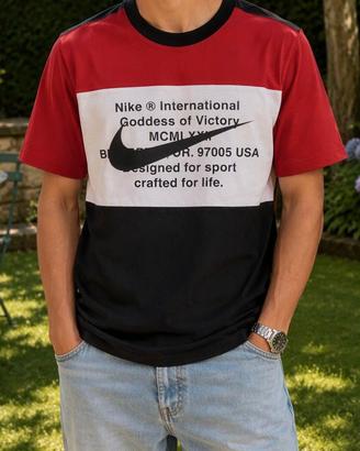 Nike T-Shirt Uomo Taglia L Nero/Rosso Originale