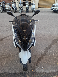 Kymco k-xct 300i solo per ricambi