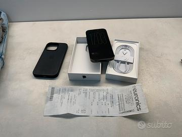 Iphone 16 Pro nero in garanzia + cover originale