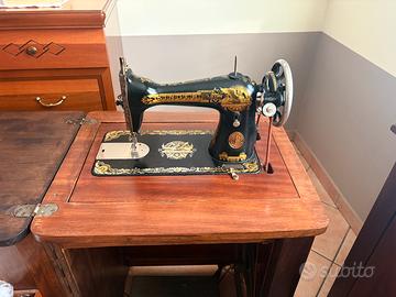 Macchina da cucire Singer anno 1923
