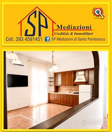 4 vani arredato con Cortile