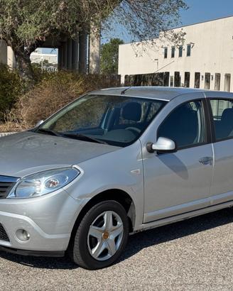 Dacia Sandero 1.4 8V GPL Lauréate