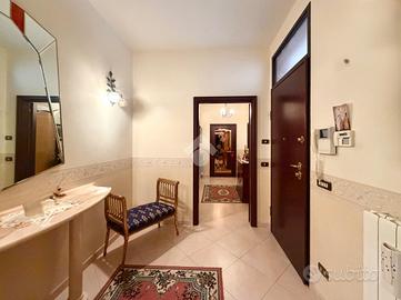 5 LOCALI A SAN CESARIO DI LECCE