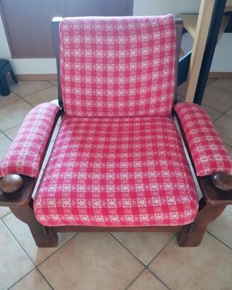 poltrona rustica in legno massello
