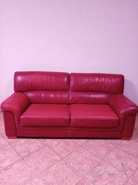 divano 2 o 3 posti come nuovo