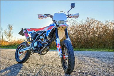 Fantic Motor Motard 125