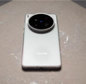 Vivo x200 ultra bianco 16gb RAM 512 memoria