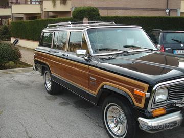 Jeep Wagoneer