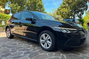 VOLKSWAGEN Golf 8ª serie - 2020