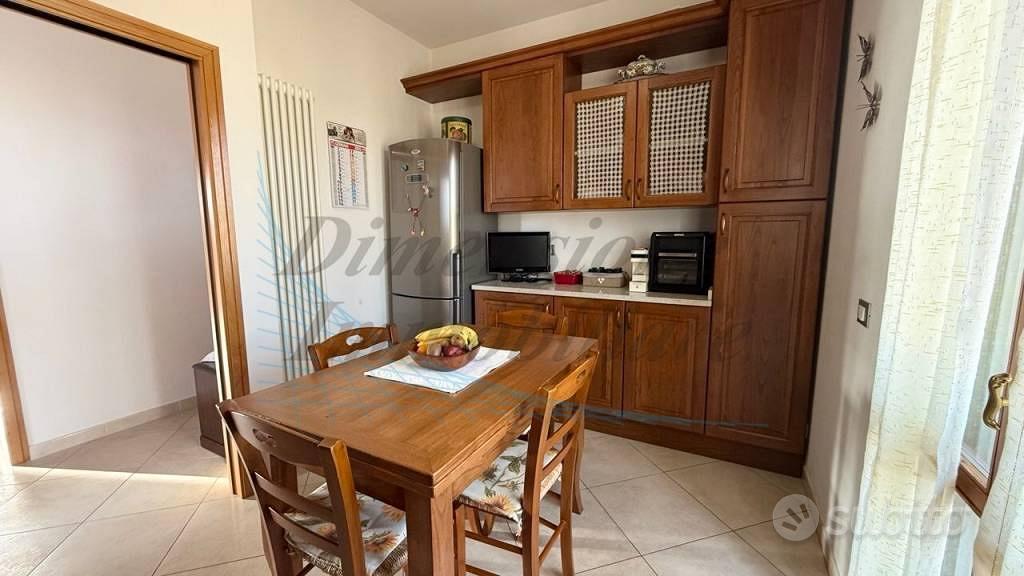 Appartamento di 160 m² con 5 locali e box auto dop - Vista 4