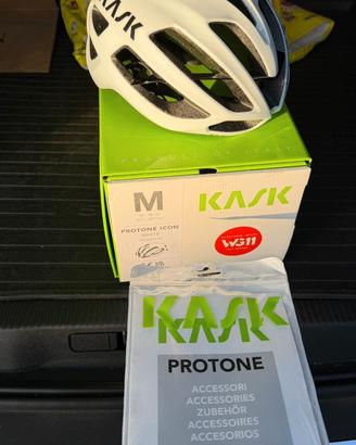 Casco kask protone icon