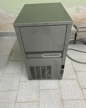 OMNIWASH SP 226-W (Gas R290)