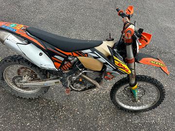 Ktm 250 4 tempi