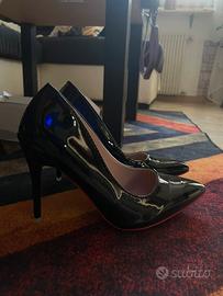 Tacchi black and red