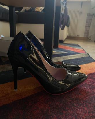 Tacchi black and red