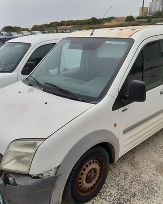 Ford transit connect 1.8 td 04 ricambi