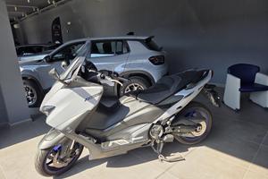 YAMAHA T-Max 560 560
