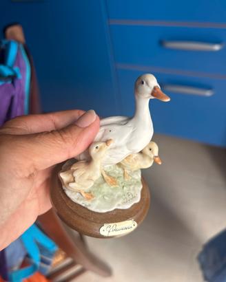 Statuina paperelle