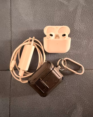 AirPods 3ª generazione + accessori