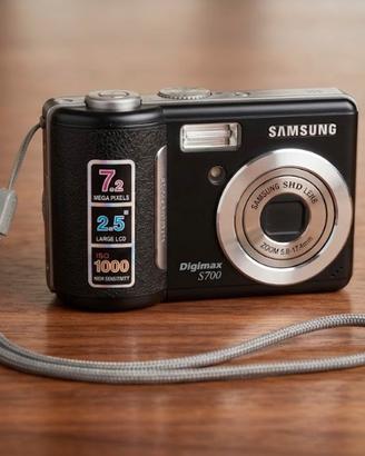 Samsung Digimax s700