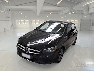 MERCEDES-BENZ B 180 D AUTOMATIC BUSINESS EXTRA MON