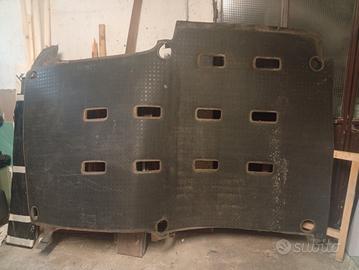 RIVESTIMENTO PAVIMENTO POSTERIORE PER VW T5 