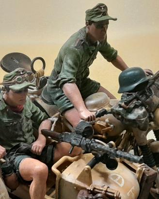 ANDREA MINIATURES, Afrikakorps BMW-R75 1/18 metall
