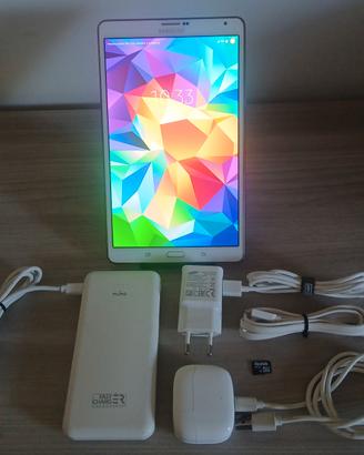 TABLET SAMSUNG DA 9.5 POLLICI,PIU ACCESSORI