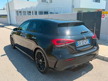Mercedes A180 Premium amg neopatentati