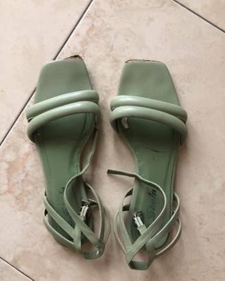 Sandali menta