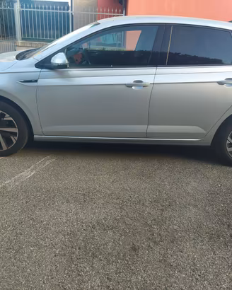 VOLKSWAGEN Polo 1.0 TSI DSG 5p. R-Line-Highline 