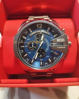 Orologio Diesel Mega Chief (referenza DZ4329)
