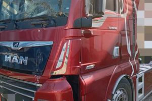 Man Tgx 580 incidentato 