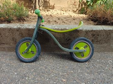 bicicletta legno senza ruote