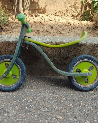 bicicletta legno senza ruote