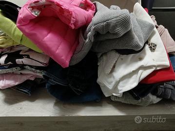 lotto vestiti bimba 3/6 mesi.