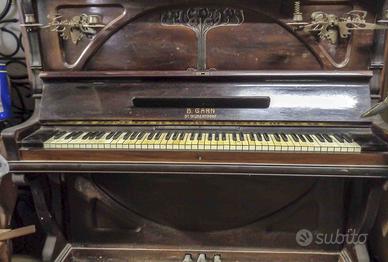 Pianoforte verticale