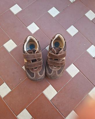 scarpe bambino 22