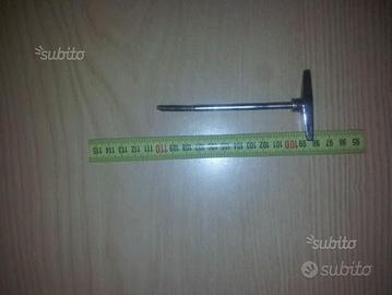 Viti tiranti con farfalla per grancassa batteria