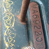 macchina da cucire vintage 