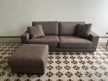 Divano in tessuto L 220 provincia varese