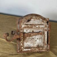 Antica Porta forno a legna, porta forno in Ferro.