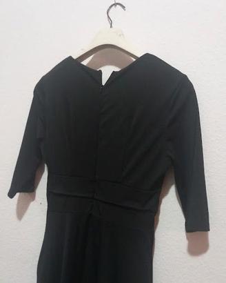 Vestito donna con risvolto vita e mezze maniche