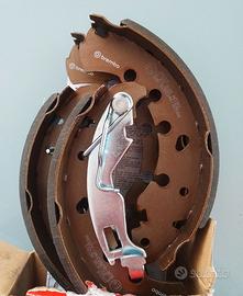 GANASCE POSTERIORI AUTO BREMBO S 23 530