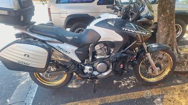 Honda Transalp XL 700 V del 2011