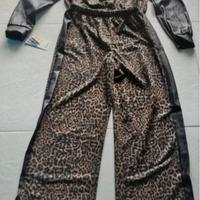 Tuta maculata con maglia crop